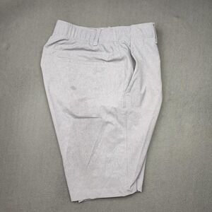 Under Armour Shorts Mens 34 Gray HeatGear Lightweight Golf Performance Athletic